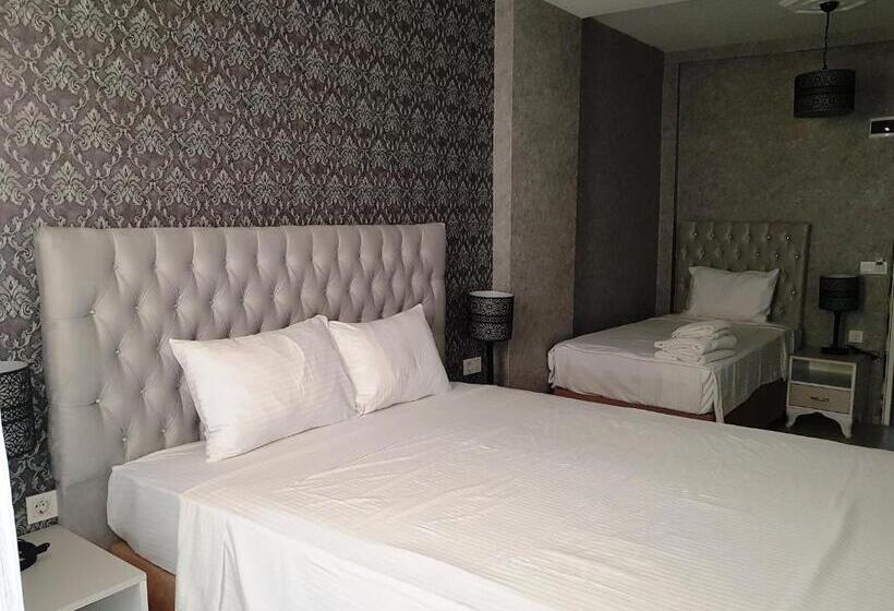 غرفة قياسية, şeri̇fe Hanim Konagi