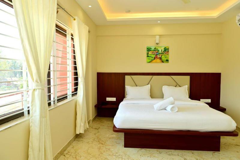 غرفة ديلوكس, Downtown Pr Groups Raashi Residency