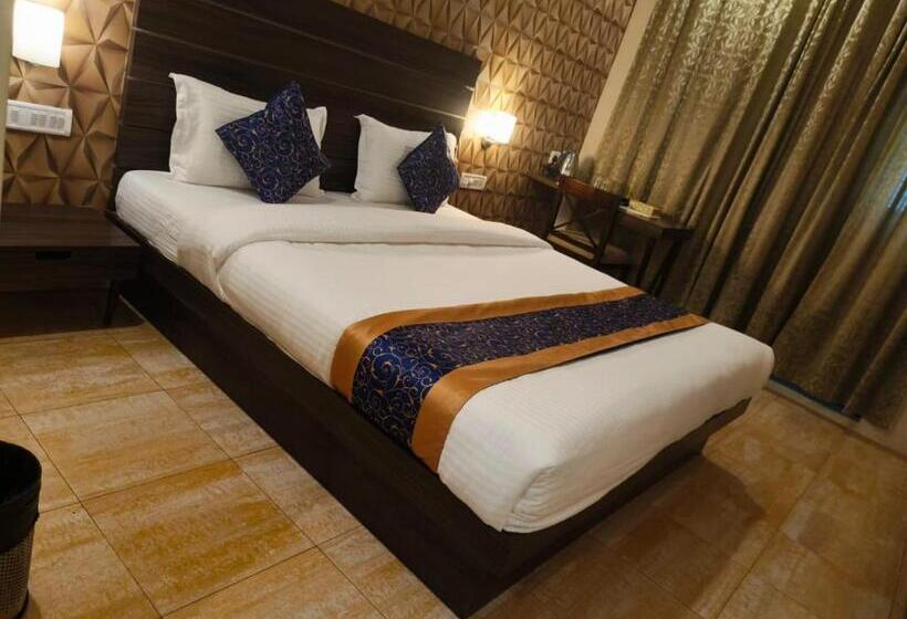 Номер Superior, Redfox