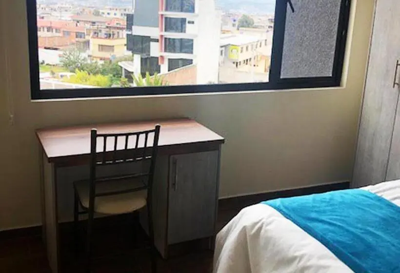 اتاق استاندارد یک نفره, Suites La Fontana