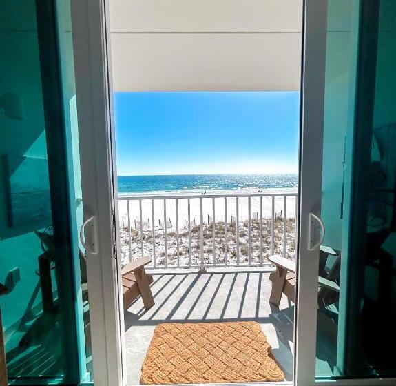 Apartamento 1 Dormitório Vista Mar, Little Miss Magic