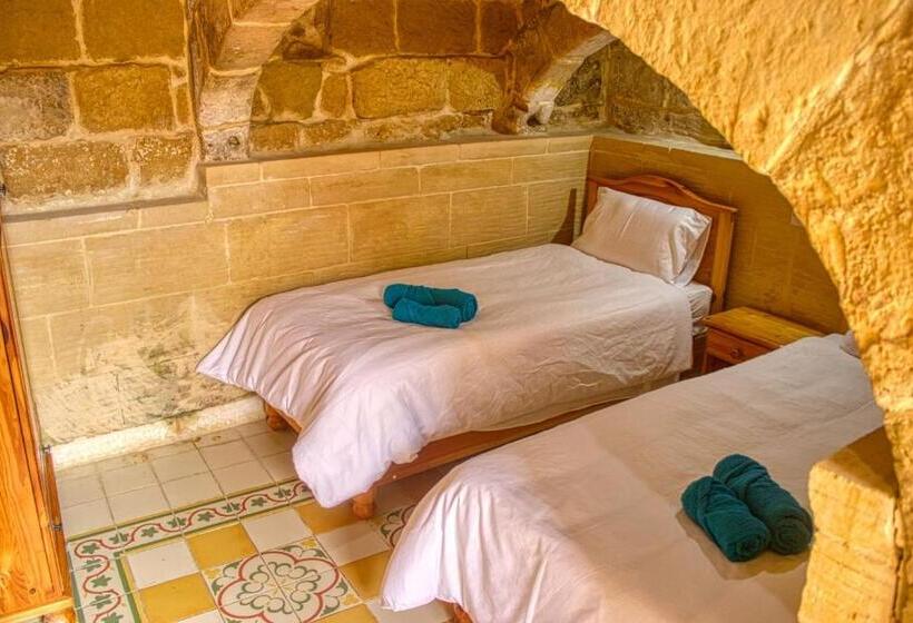 اتاق استاندارد, Gabriel B&b