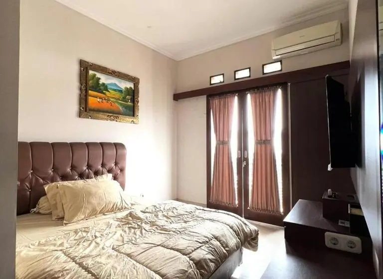 Deluxe Rum, Hens Guesthouse Syariah