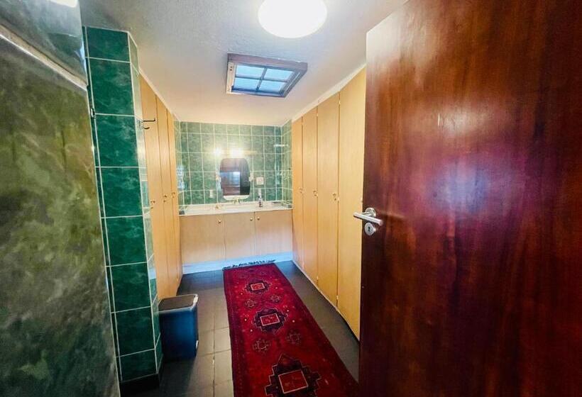 프레지덴셜 스위트, Pretoria Mansion Coral Tree Inn