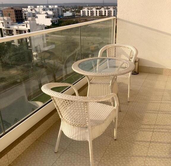 Executive Suite, Central Park The Room