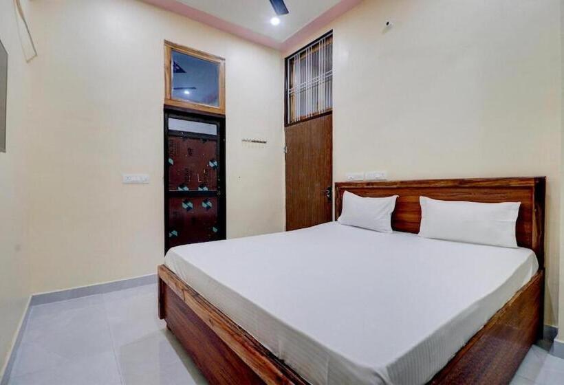 キングサイズベッドのスタンダードルーム, Chainbai Palace