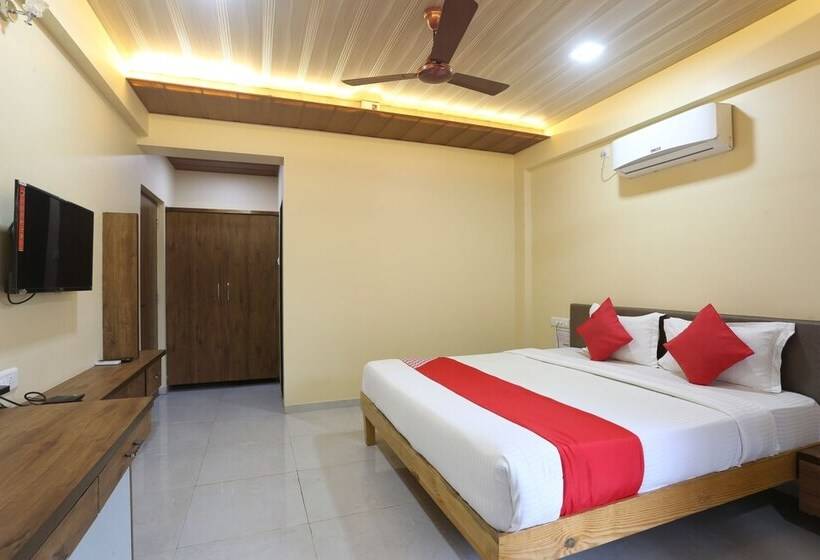 Quarto Deluxe, Durva Palace