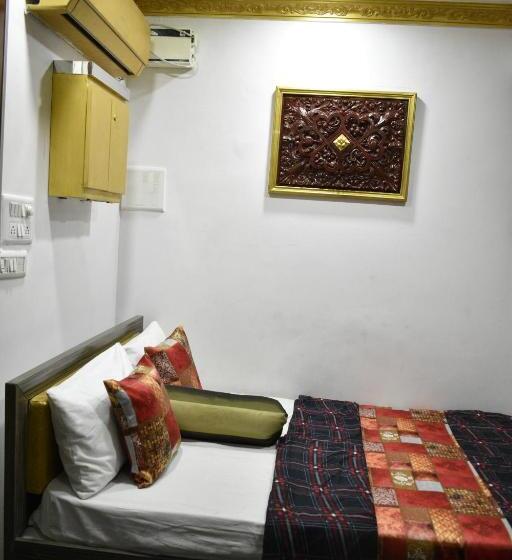 غرفة ديلوكس, Ya Inn & Suites