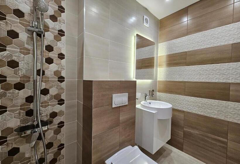 Номер Стандарт с Балконом, Villa Geronimo