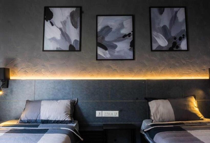 Standart Oda, Super Collection O Local Square | Whitefield