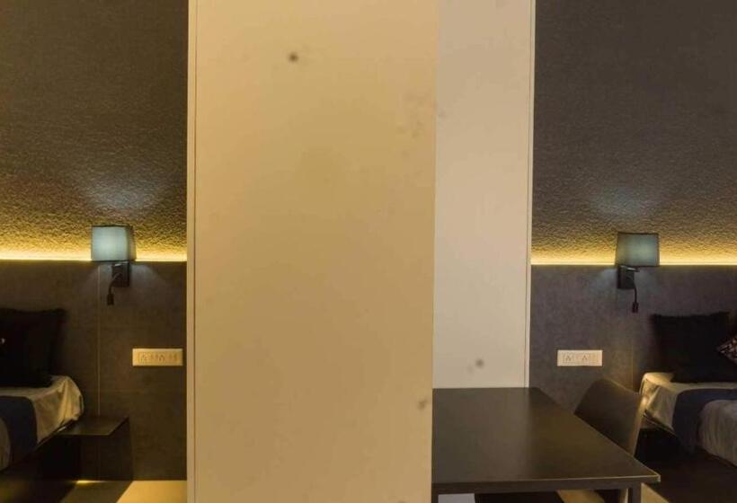 Standart Oda, Super Collection O Local Square | Whitefield