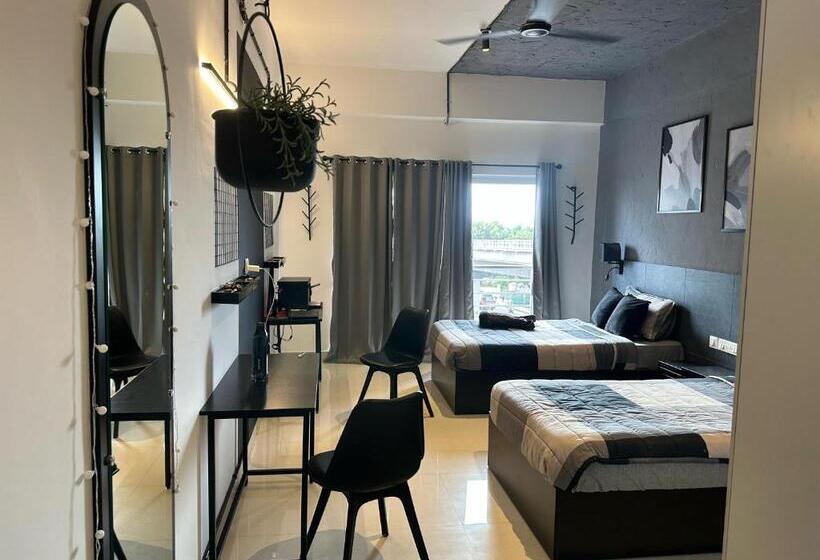 Standart Oda, Super Collection O Local Square | Whitefield