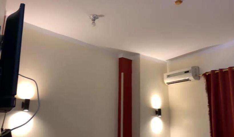 اتاق استاندارد یک نفره, Abo Elwafa