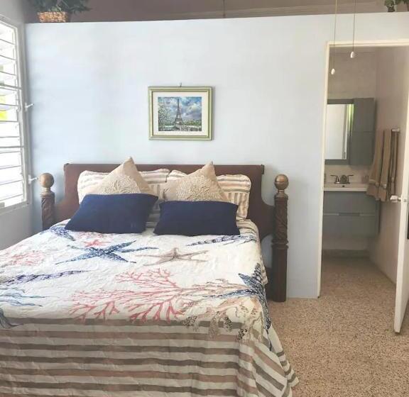 اتاق استاندارد با چشمانداز کوهستان, Beautiful House With Gazeebo Close To Beach