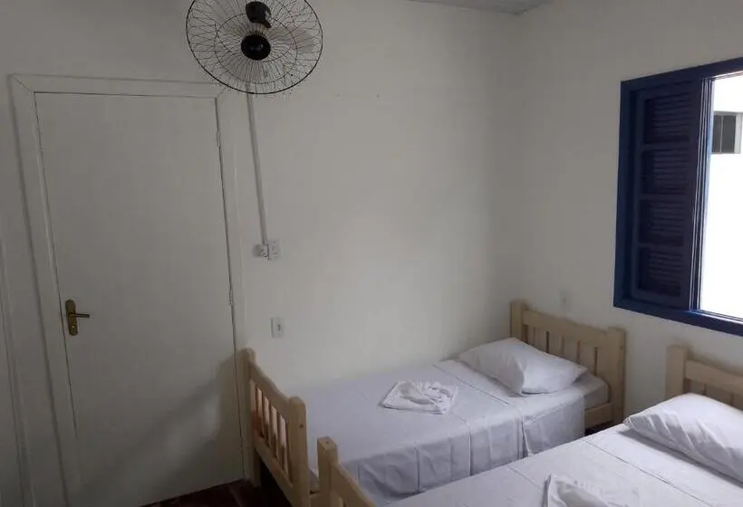 Standard Kolmen Hengen Huone, Pousada Três Marias Cachoeira Paulista