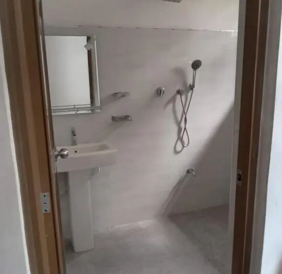 Huoneisto 1 Makuuhuone Pohjakerros, Astral Residence