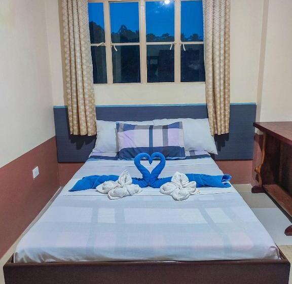 اتاق اکونومی, Juanito S Resort