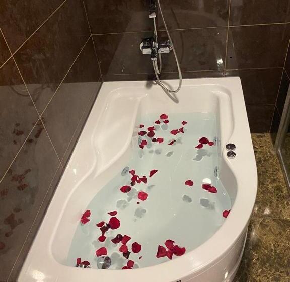 جناح, Kanyon Vadi̇