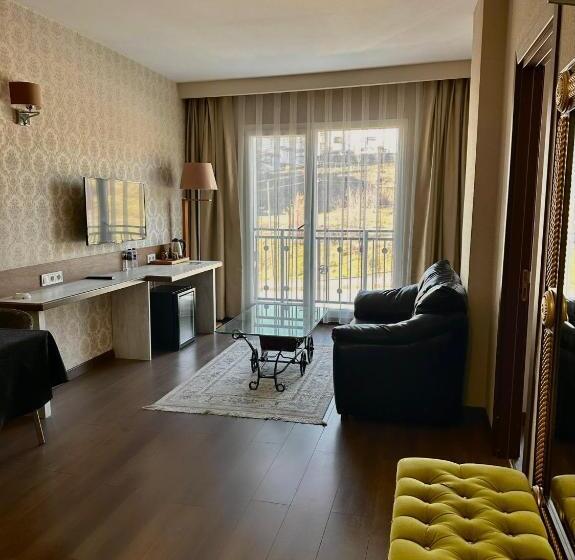 جناح, Kanyon Vadi̇