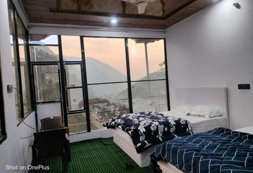 4인용 스탠다드 룸, Kedar Hill Resort Sonprayag