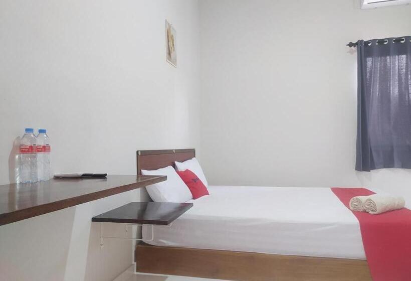 חדר סטנדרט, Reddoorz Syariah Near Stasiun Purwokerto