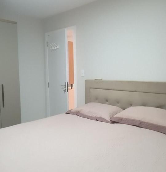 家庭间, Casa Completa Com 2 Quartos No Centro