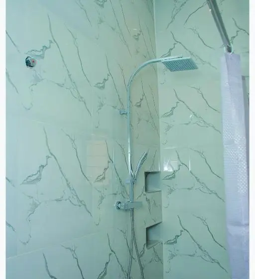 اتاق استاندارد, House 7a