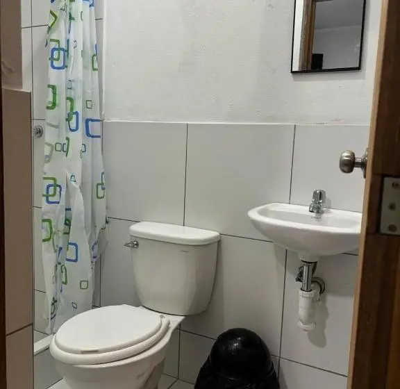 اتاق استاندارد, La Casita Del Naufrago