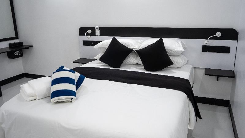 اتاق لوکس, Sunset Beach Stay At Mathiveri