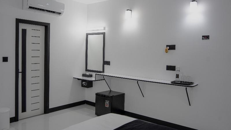 اتاق لوکس با بالکن, Sunset Beach Stay At Mathiveri