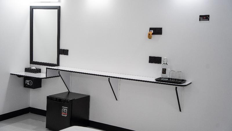 اتاق لوکس با بالکن, Sunset Beach Stay At Mathiveri