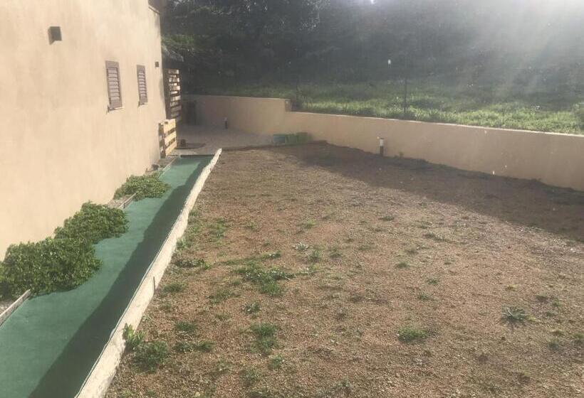 Номер Стандарт Вид на Сад, A Casa Assulanatta