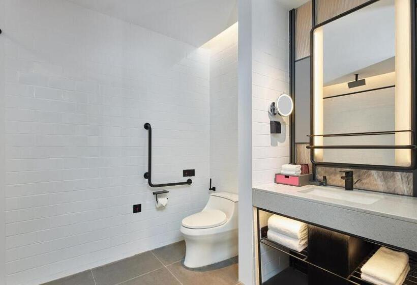Quarto Estandar, Aloft Beijing Huairou