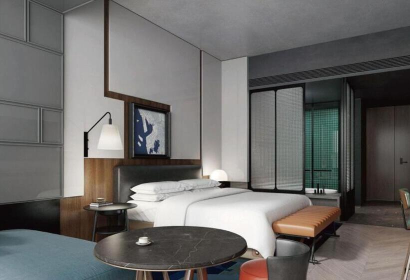 带大床的豪华间, Le Méridien Shenzhen, Bao An