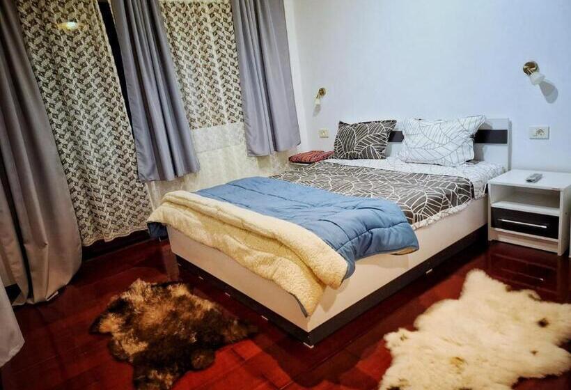 Номер Стандарт, Casa Giubega