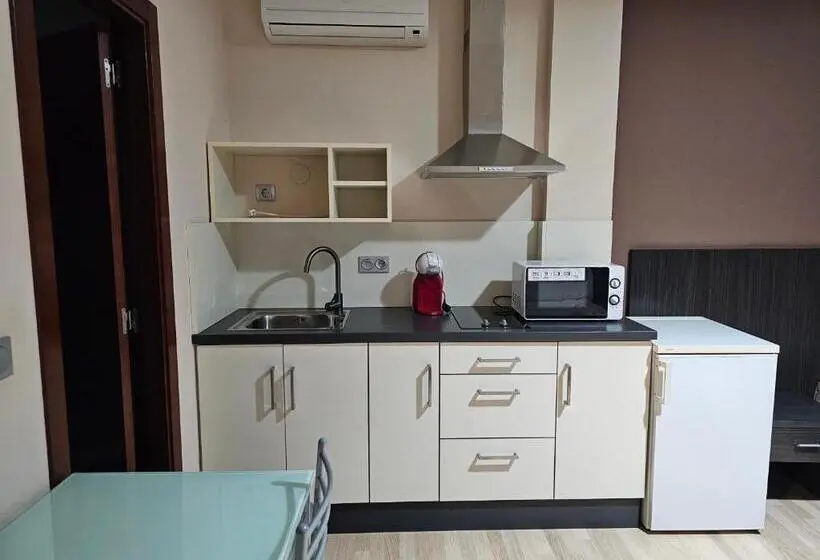 Habitació Estàndard, Lengüetero S.l
