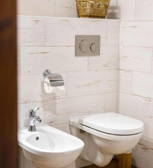 חדר סטנדרט, Statek Poštolka