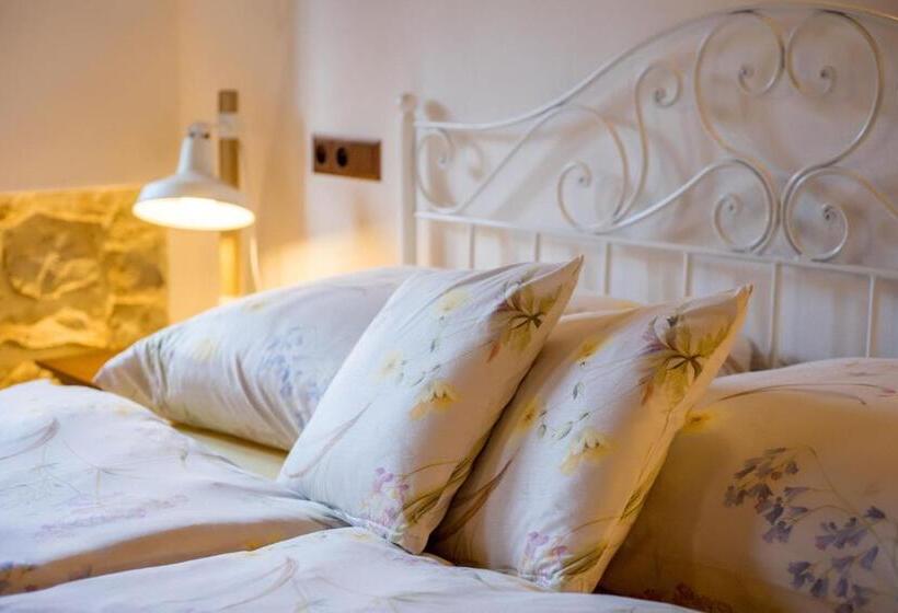 חדר סטנדרט, Statek Poštolka