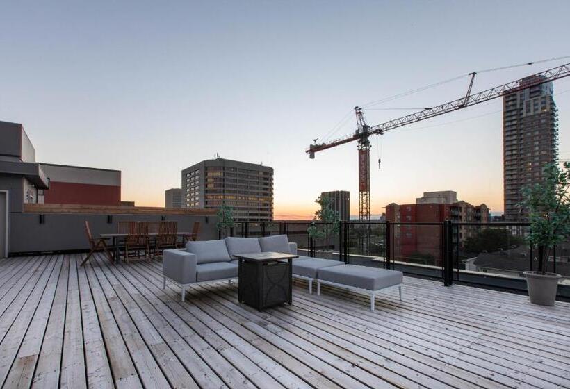 침실 2개 아파트, Westview Luxury Suites