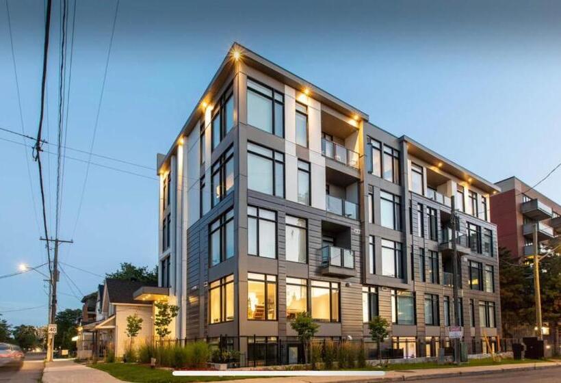 디럭스 스위트, Westview Luxury Suites