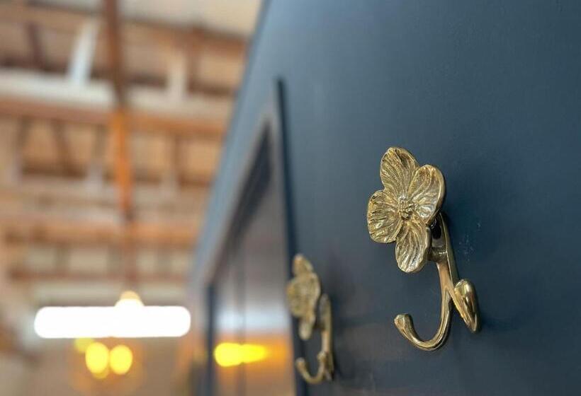 Семейный Номер Deluxe, Grapèlli Boutique