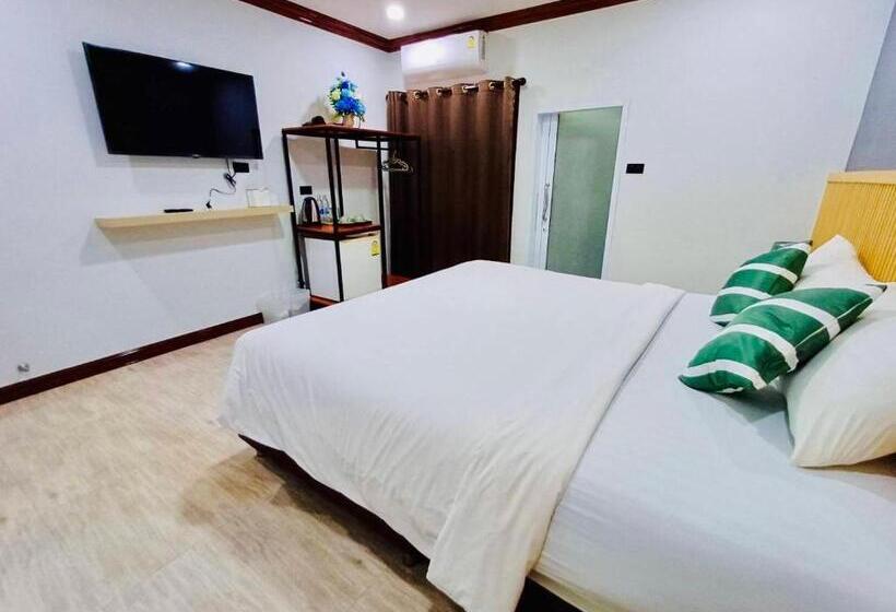 اتاق استاندارد با تخت بزرگ, โรงแรมเอ็น.เจ. ธาตุพนม