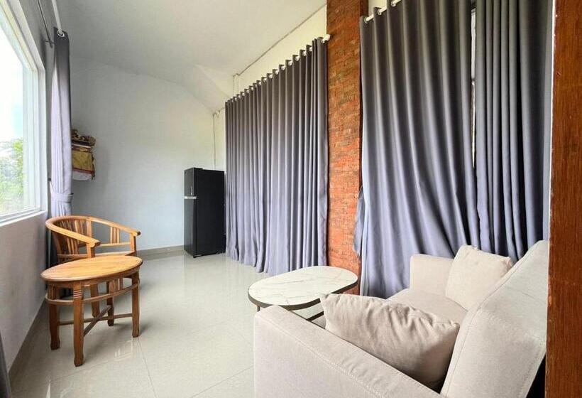 デラックススイート, Belvilla Dedyluminous Near Sunset Beach Tanah Lot