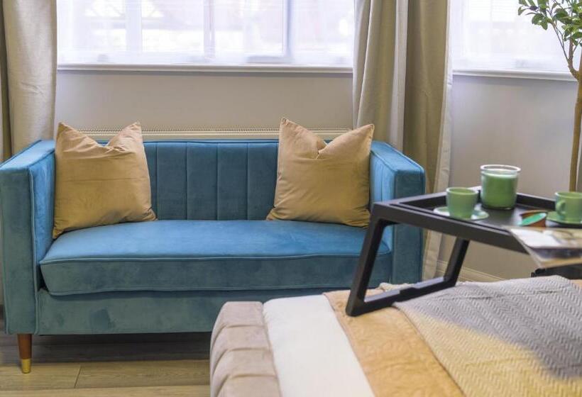 스탠다드 룸 킹사이즈 침대, 12 Elmwood