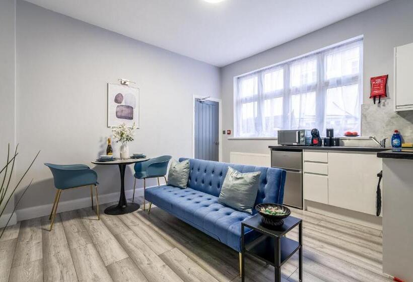 Студио Стандарт Кровать Кинг, 12 Elmwood