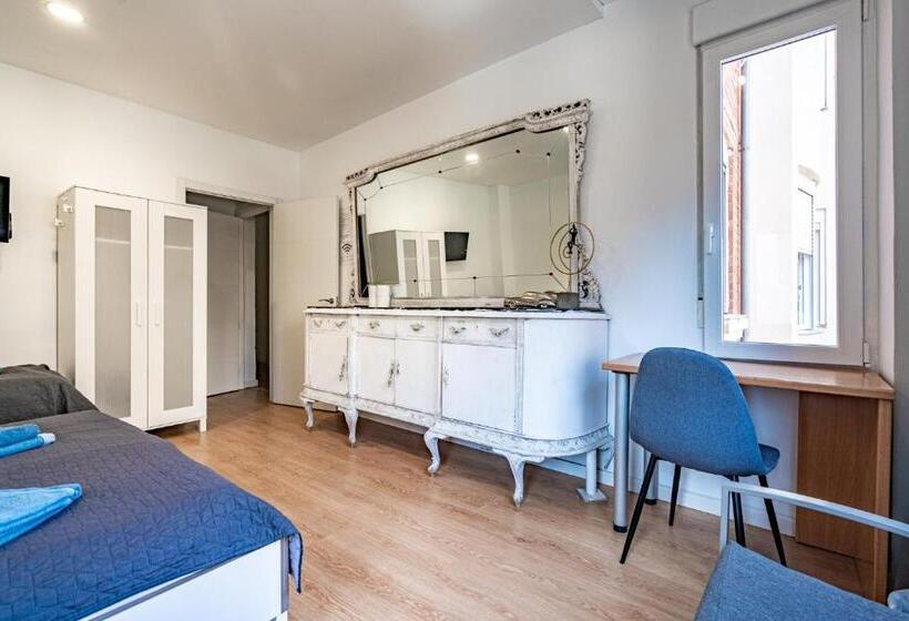 اتاق خانوادگی, Rooms Jardín Botánico