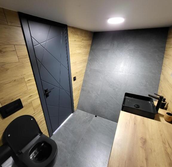 Дом 1 Спальня, Vulyk Guesthouse