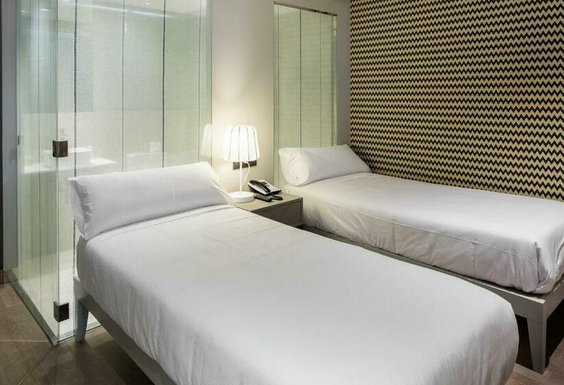 スタンダードルーム, Atalaia