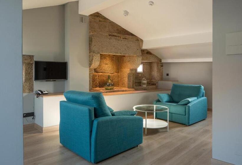 デラックスファミリールーム, Atalaia