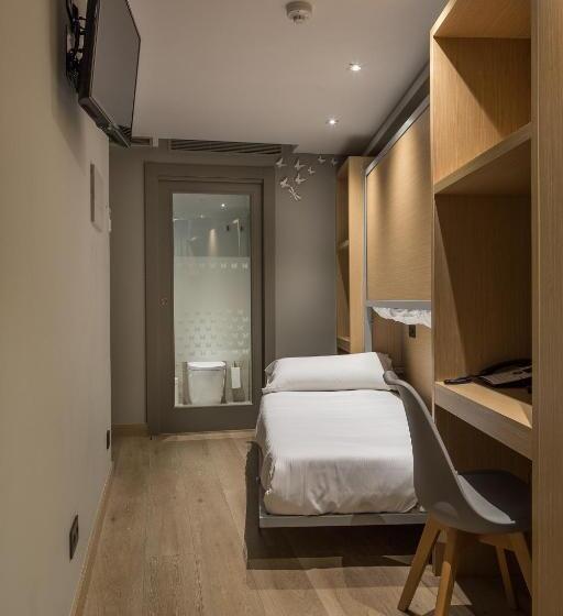 バルコニー付スタンダード４ベッドルーム, Atalaia